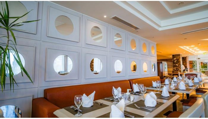 Sunrise Alex Avenue Resort poza 18