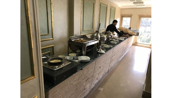 Royal Marshal Hotel poza 3