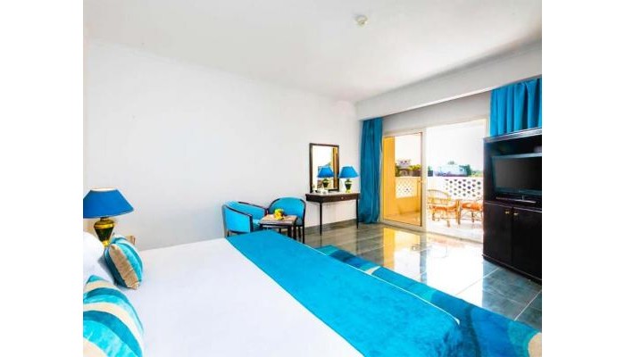 Hotel The Palace Beach poza 4