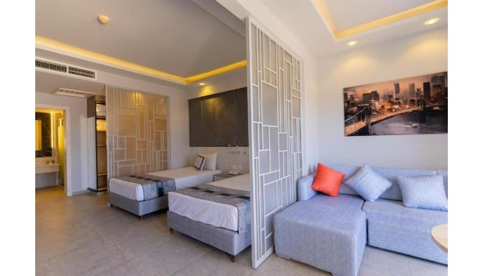 Aladdin Beach Resort poza 9