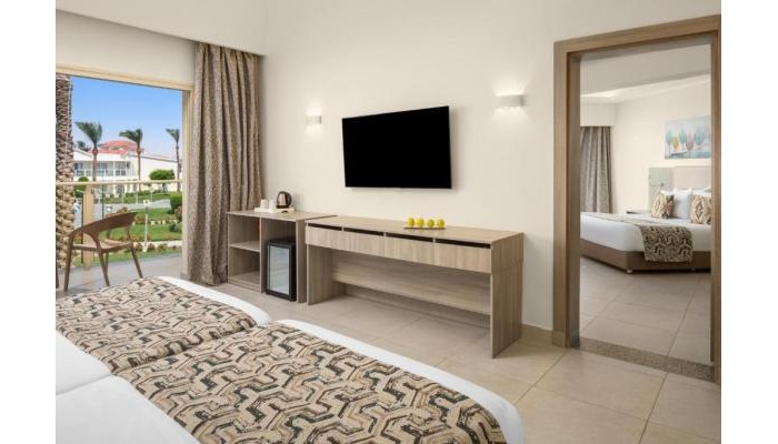 Pickalbatros Dana Beach Resort poza 8