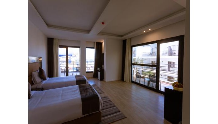 Hotel La Rosa Waves Beach poza 13