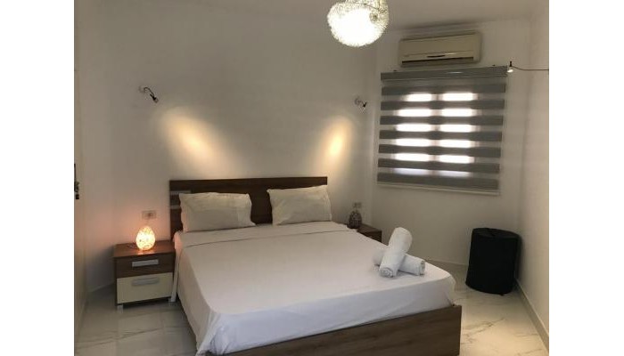 Regency Towers Apartments poza 5