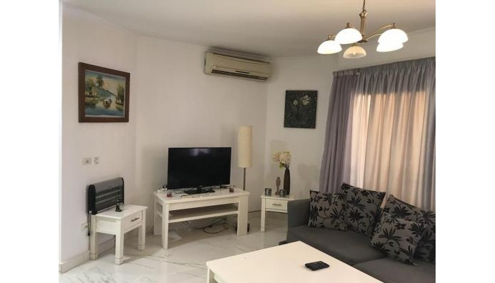 Regency Towers Apartments poza 7