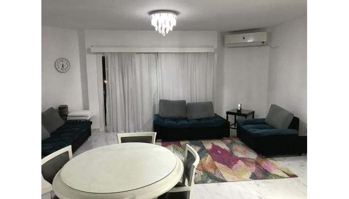 Regency Towers Apartments poza 8