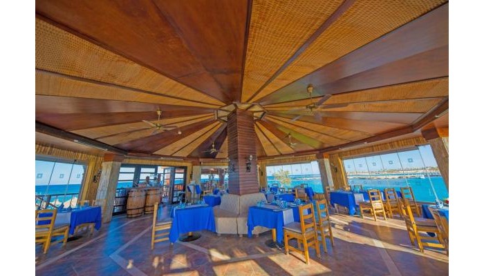 Sunrise Crystal Bay Resort poza 19