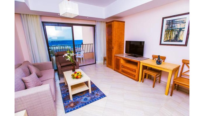 Sky View Suites Hotel poza 2
