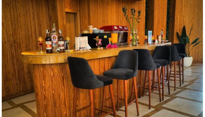 Eagles Downtown Zahabia & Beach Resort poza 3