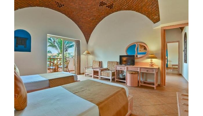 Dream Lagoon Resort & Aqua Park poza 3