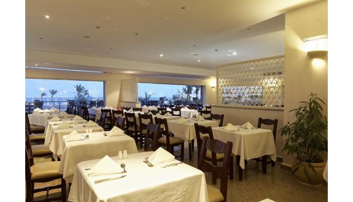 The Three Corners Equinox Beach Resort poza 13