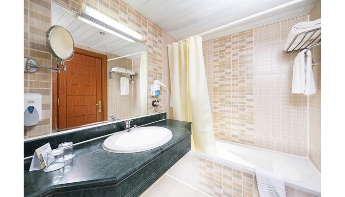 The Three Corners Equinox Beach Resort poza 11