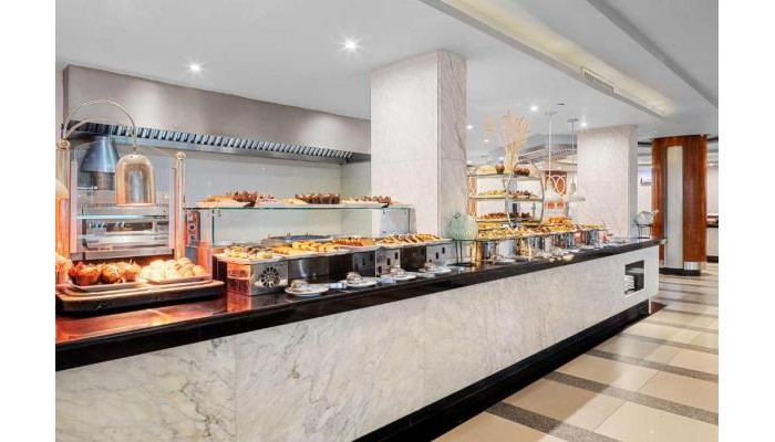 Doubletree By Hilton Sharks Bay Resort poza 10