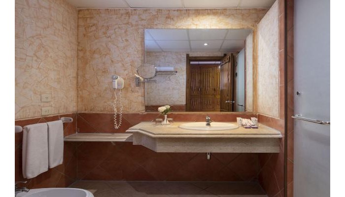 Charmillion Sea Life Resort poza 6