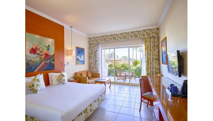 Parrotel Beach Resort poza 15