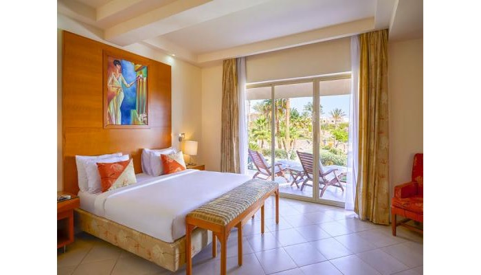 Parrotel Beach Resort poza 9