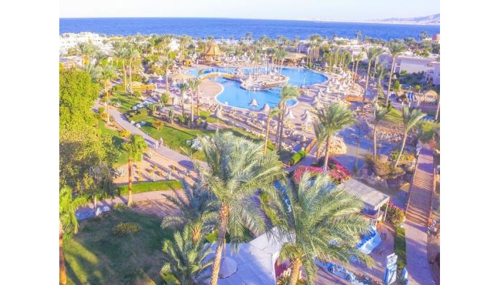 Parrotel Beach Resort poza 1