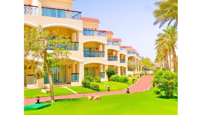 Ivy Cyrene Island Aqua Park Resort poza 21