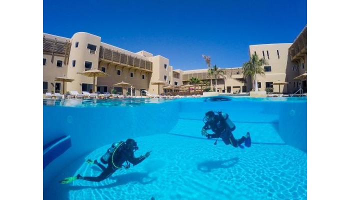 Hotel The Breakers Diving & Surfing Lodge poza 20